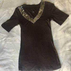 Express sexy basic vee